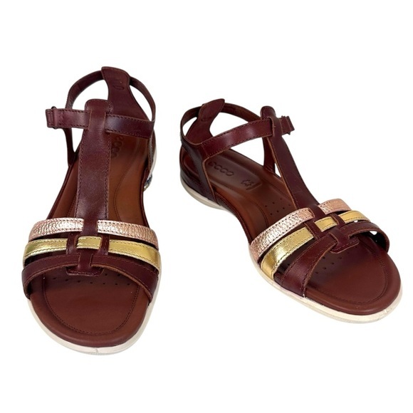 ECCO‎ Flash Women’s Brown Leather T-Bar Sandals Adjustable Comfort Size 9-9.5 - Picture 1 of 11